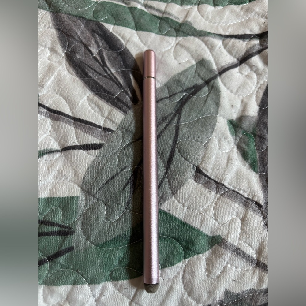 Stylus compatible with any device two heads